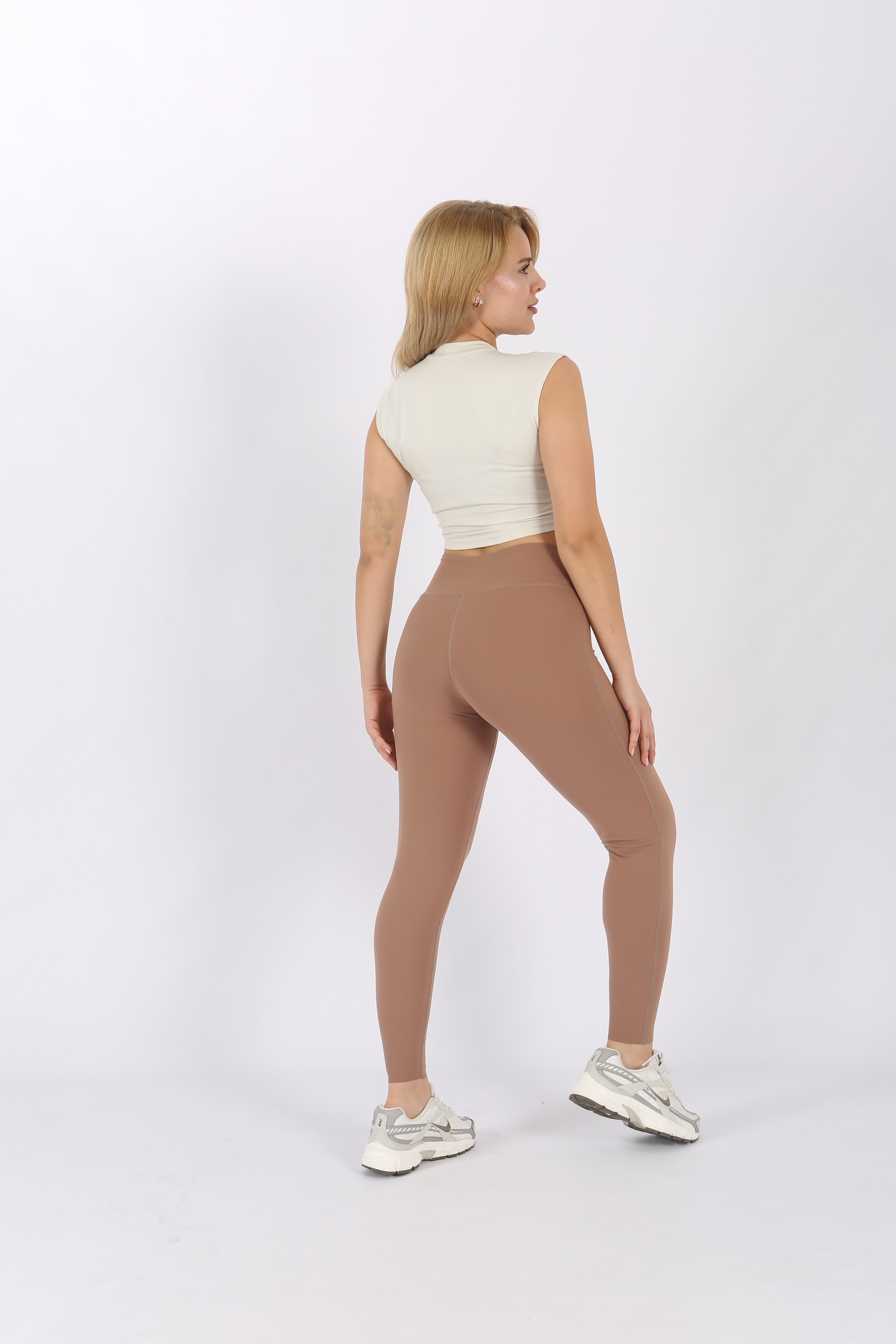 Dikişli Yüksek Bel Toparlayıcı Spor Tayt Vizon