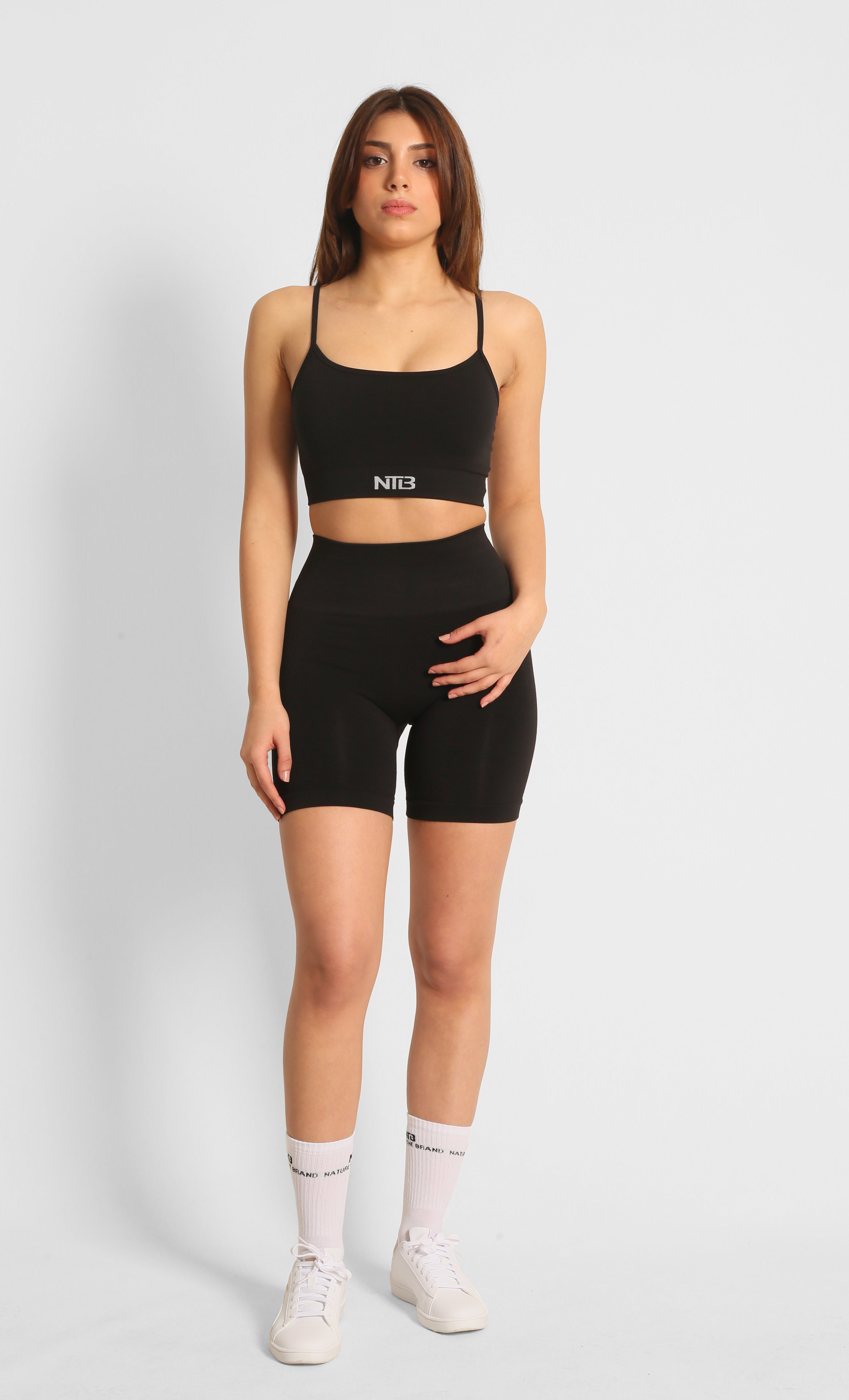 Yüksek Bel Büzgülü Push-Up Spor Şort Siyah