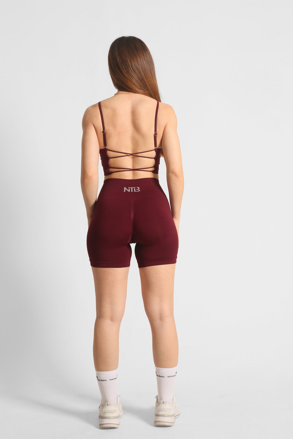 Push-Up Büzgülü Kısa Spor Tayt Şort Vişne Çürüğü