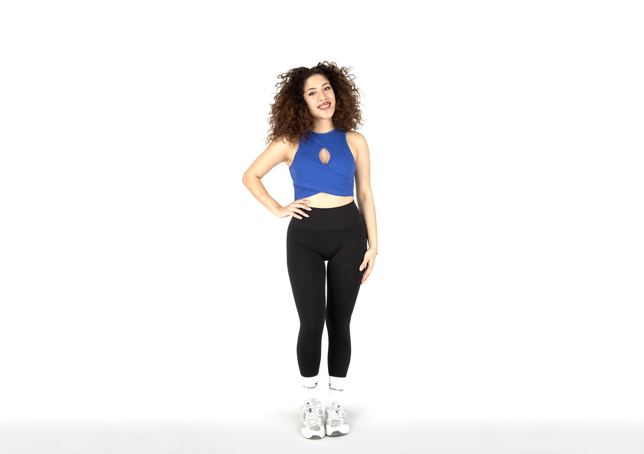 Tayt Modası Spor ve Sokak Şıklığı Bir Arada