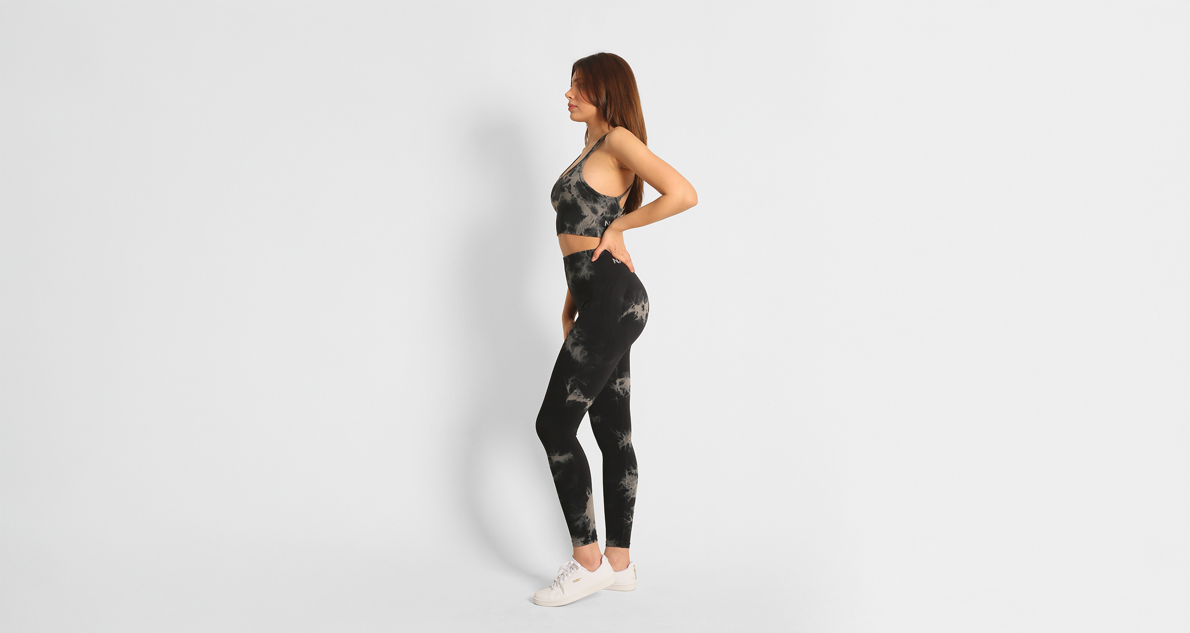 Tayt, Tayt Modelleri, Büzgülü Tayt, Dikişsiz Tayt, Toparlayıcı Tayt, Pushup Tayt, Tayt Kombinleri