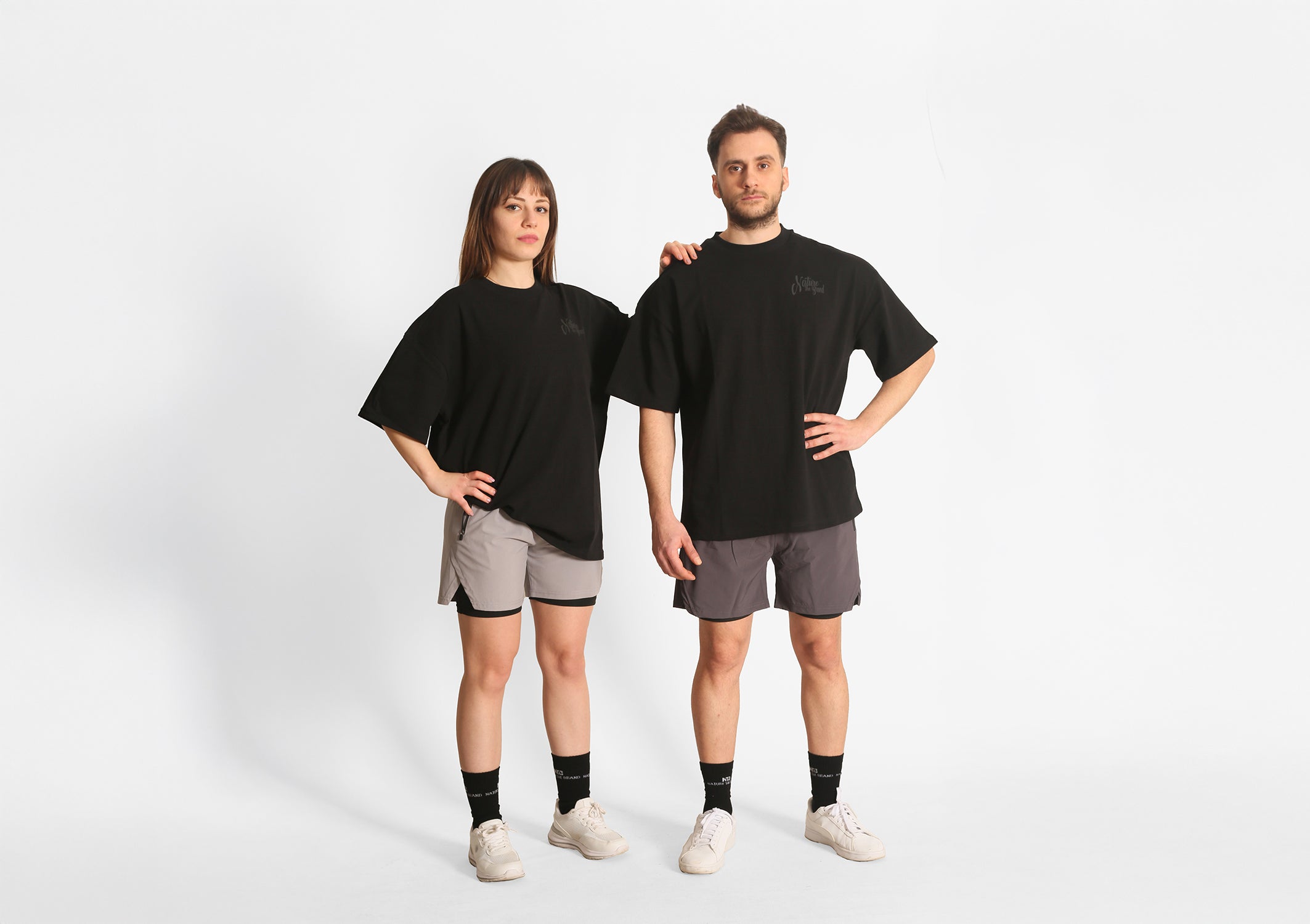 Erkek Siyah Oversize Tişört Modelleri