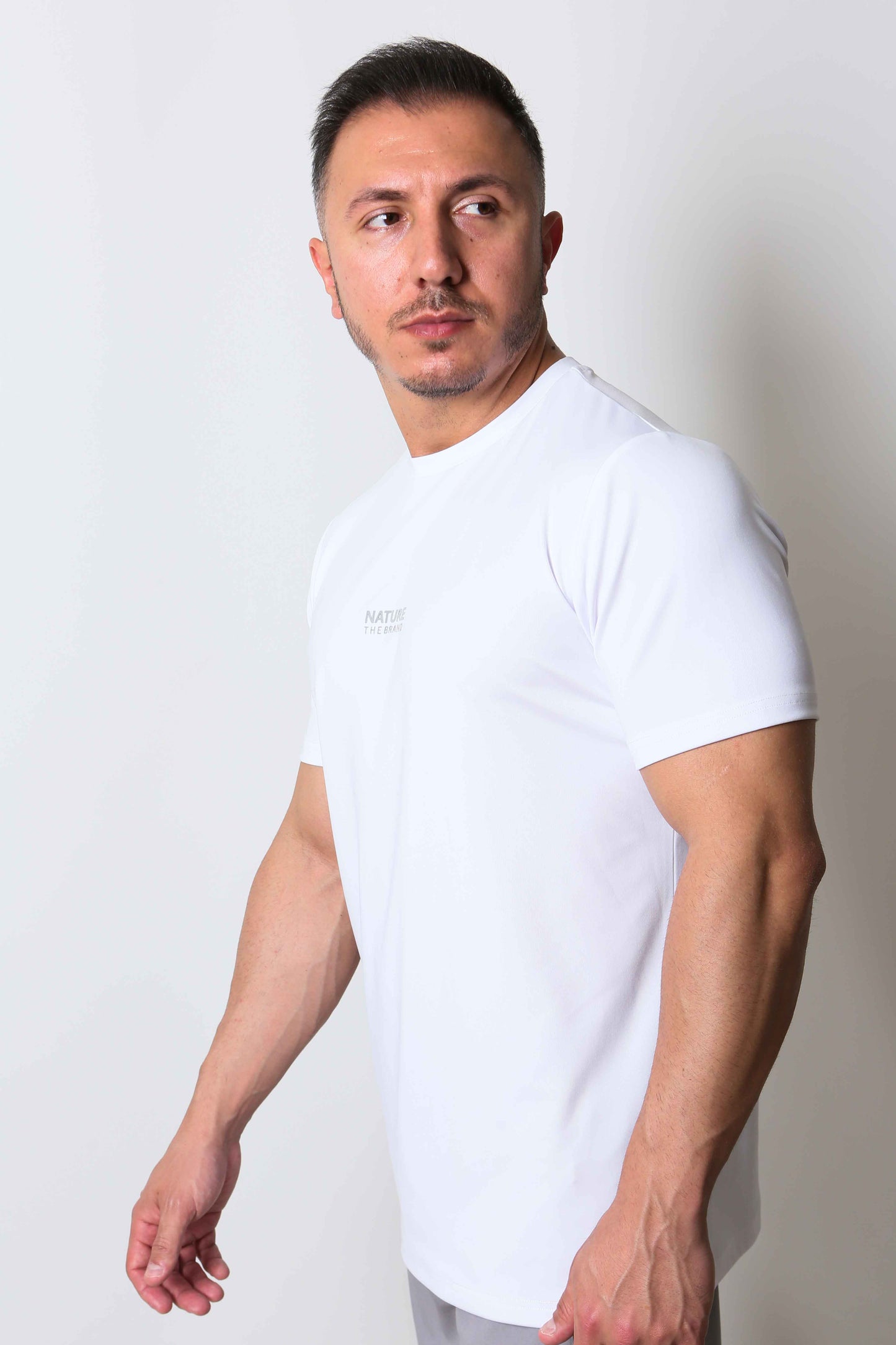 Takma Kol Standart Performans T-Shirt White