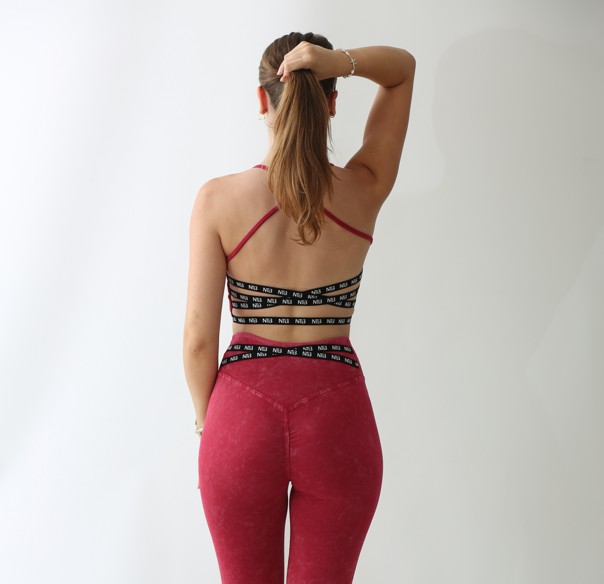 Sırt Detaylı Acid Pembe Bra