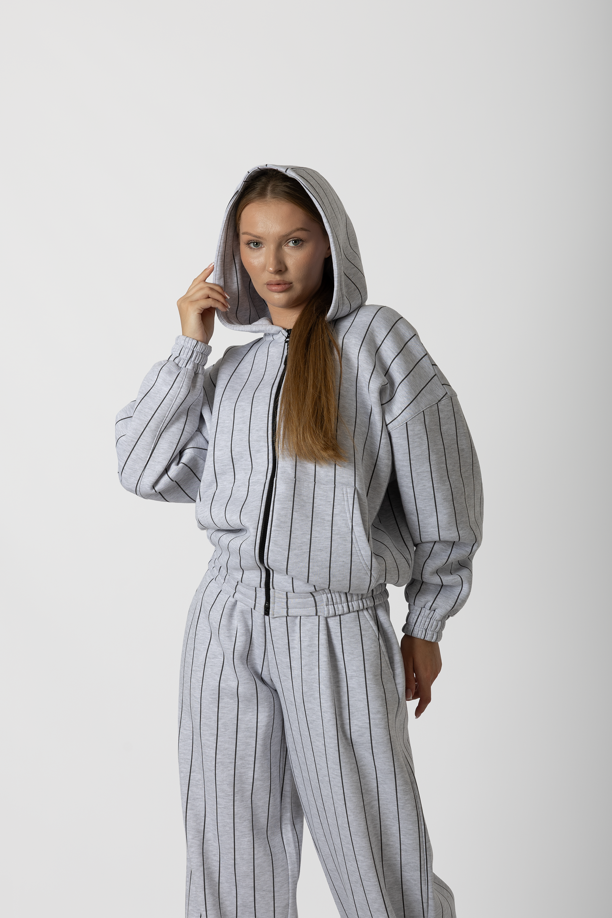 Gri Çizgili Hoodie Fermuarlı Kapüşonlu Kadın