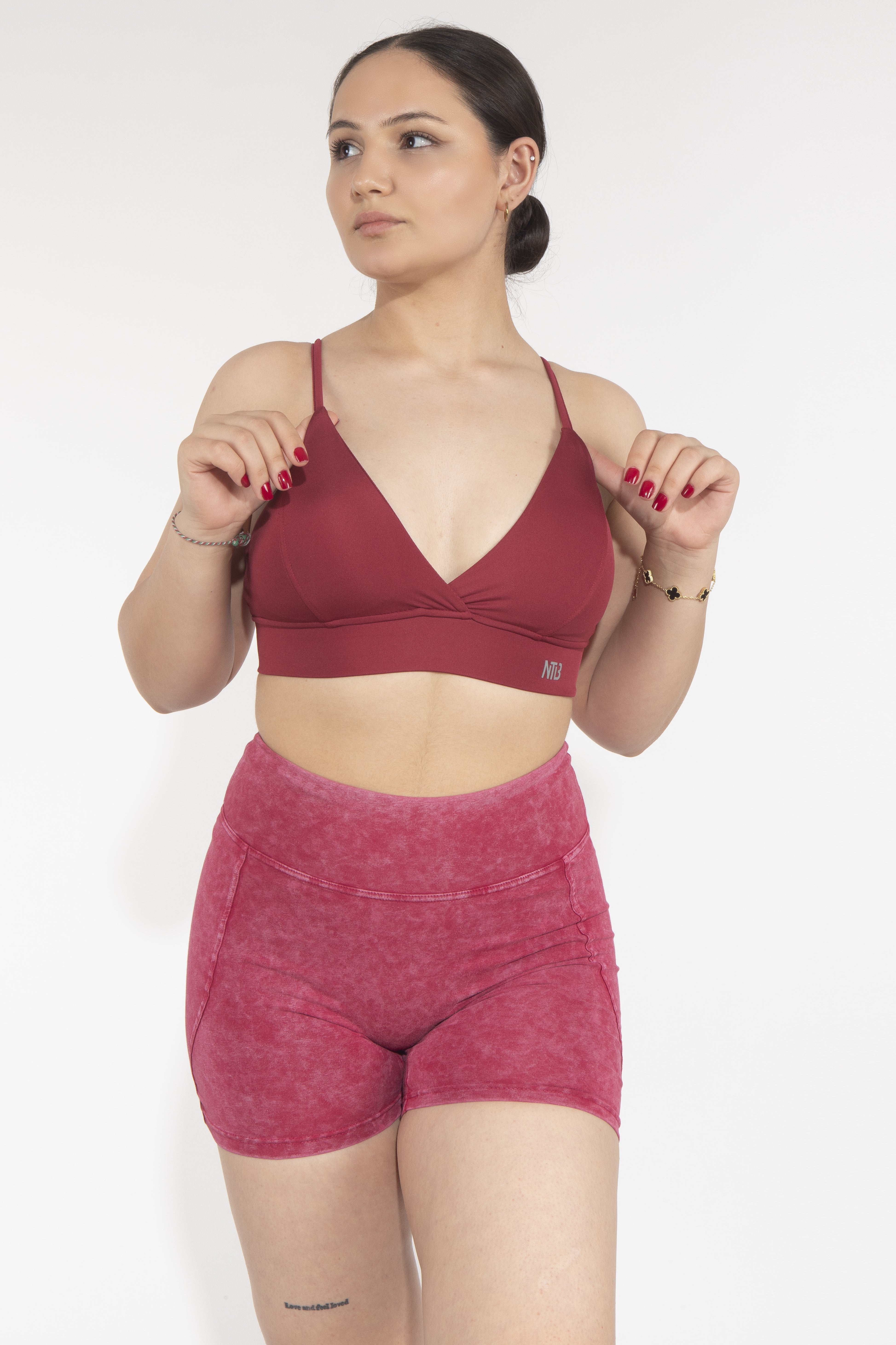 Dikişli Dekolteli Dark Cherry Sporcu Bra