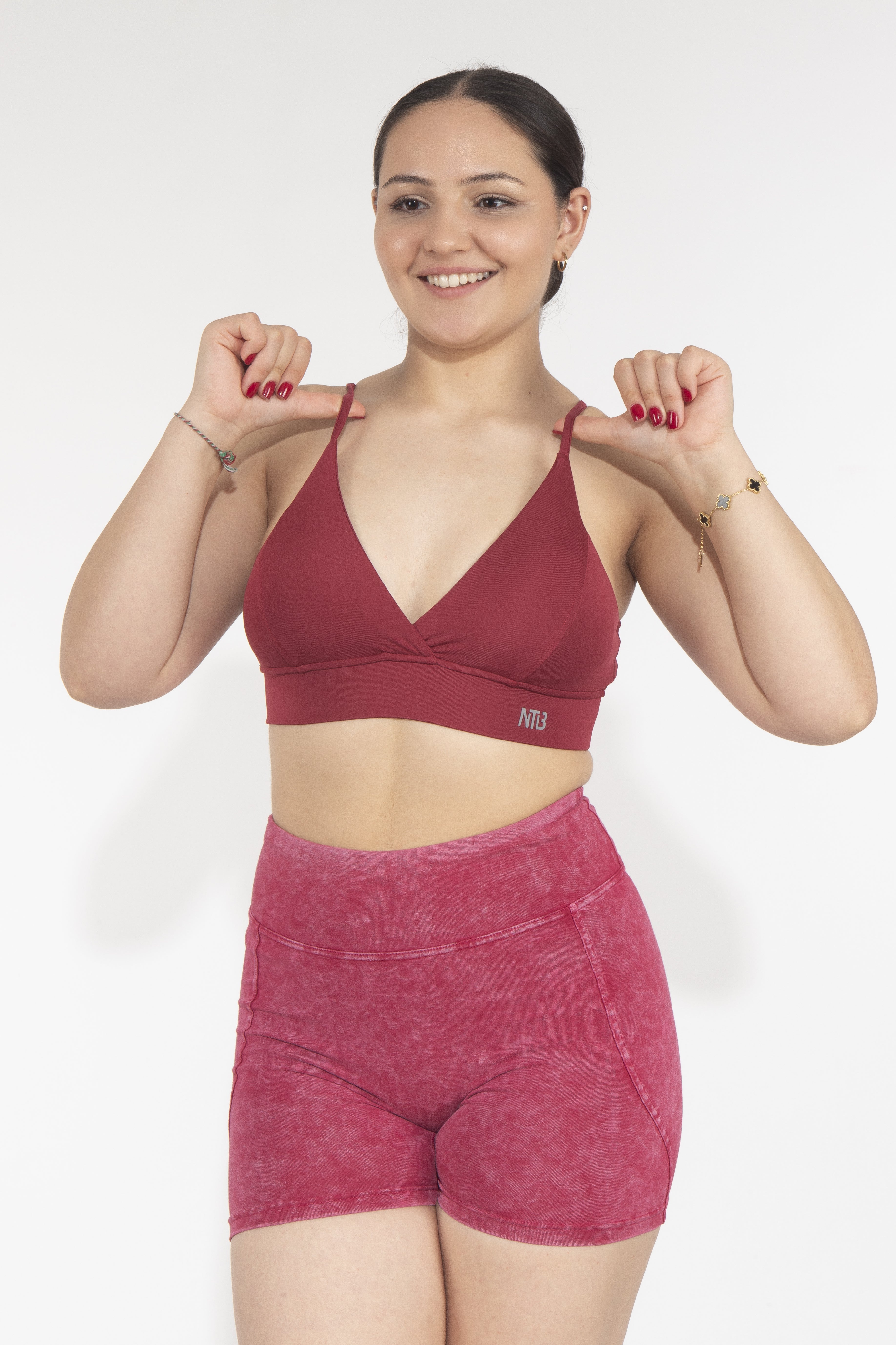 Dikişli Dekolteli Dark Cherry Sporcu Bra