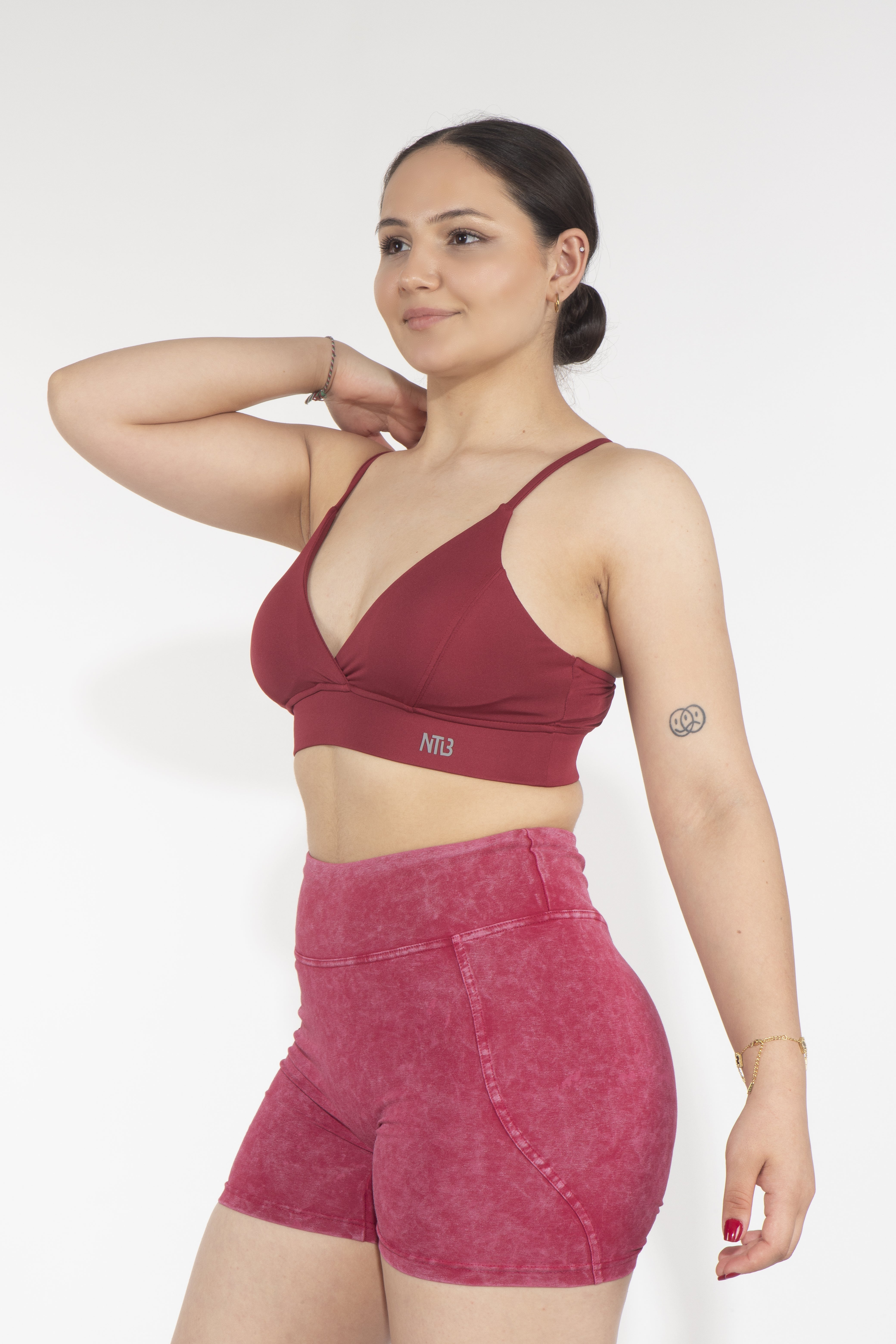 Dikişli Dekolteli Dark Cherry Sporcu Bra