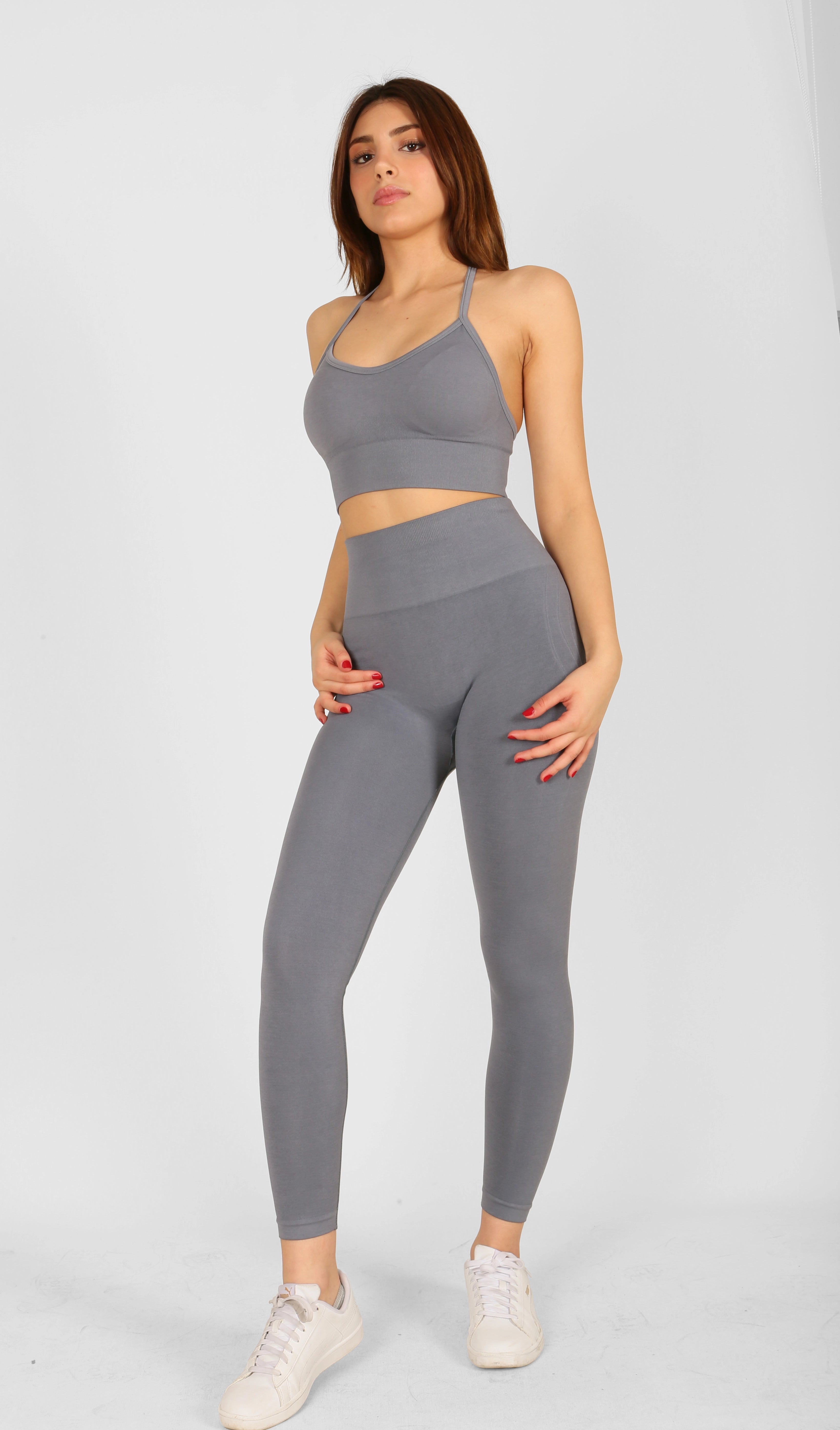 Yüksek Bel Kalça Toparlayıcı Dikişsiz Gri Spor Tayt