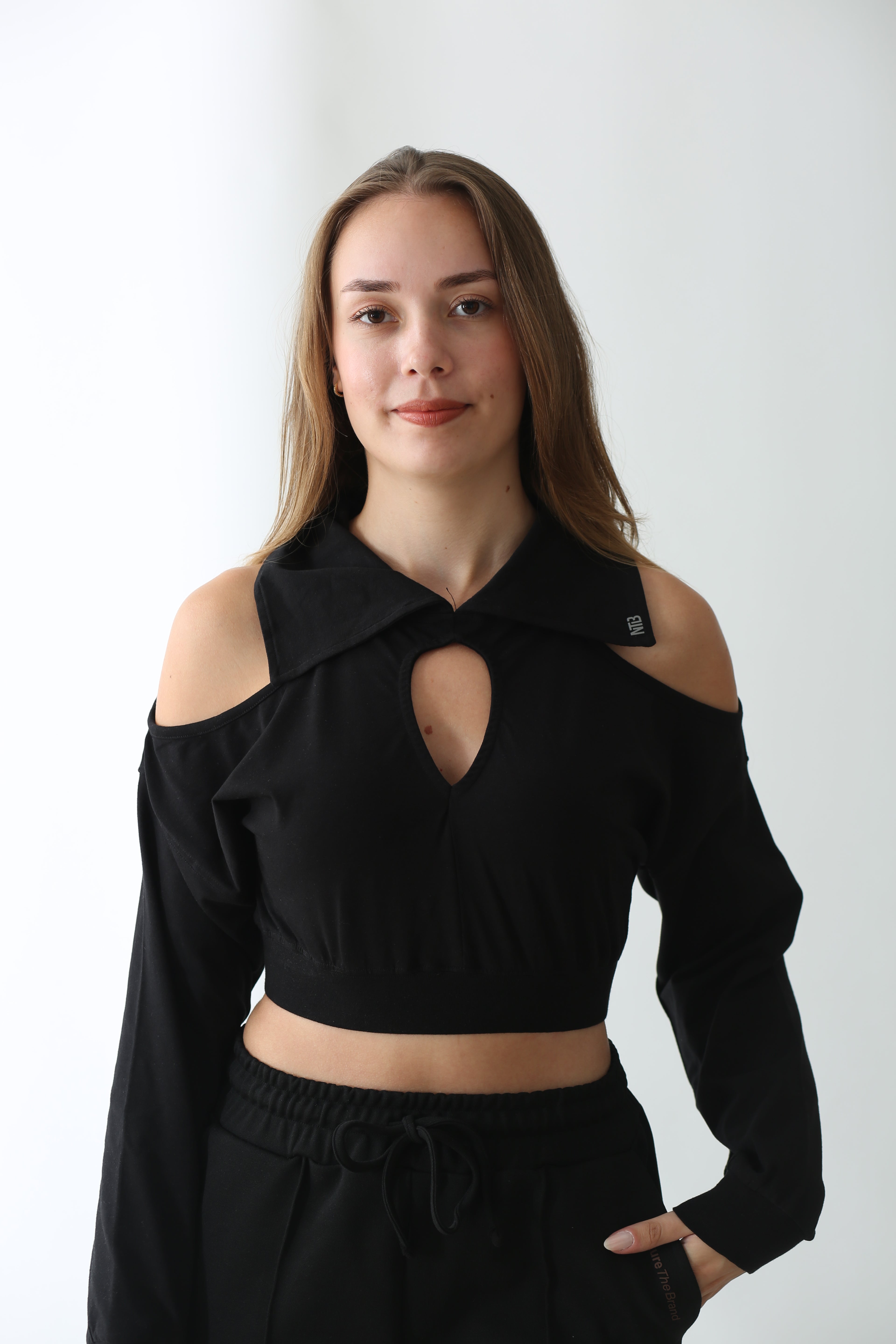 NTB Damla Yaka Siyah Sweat