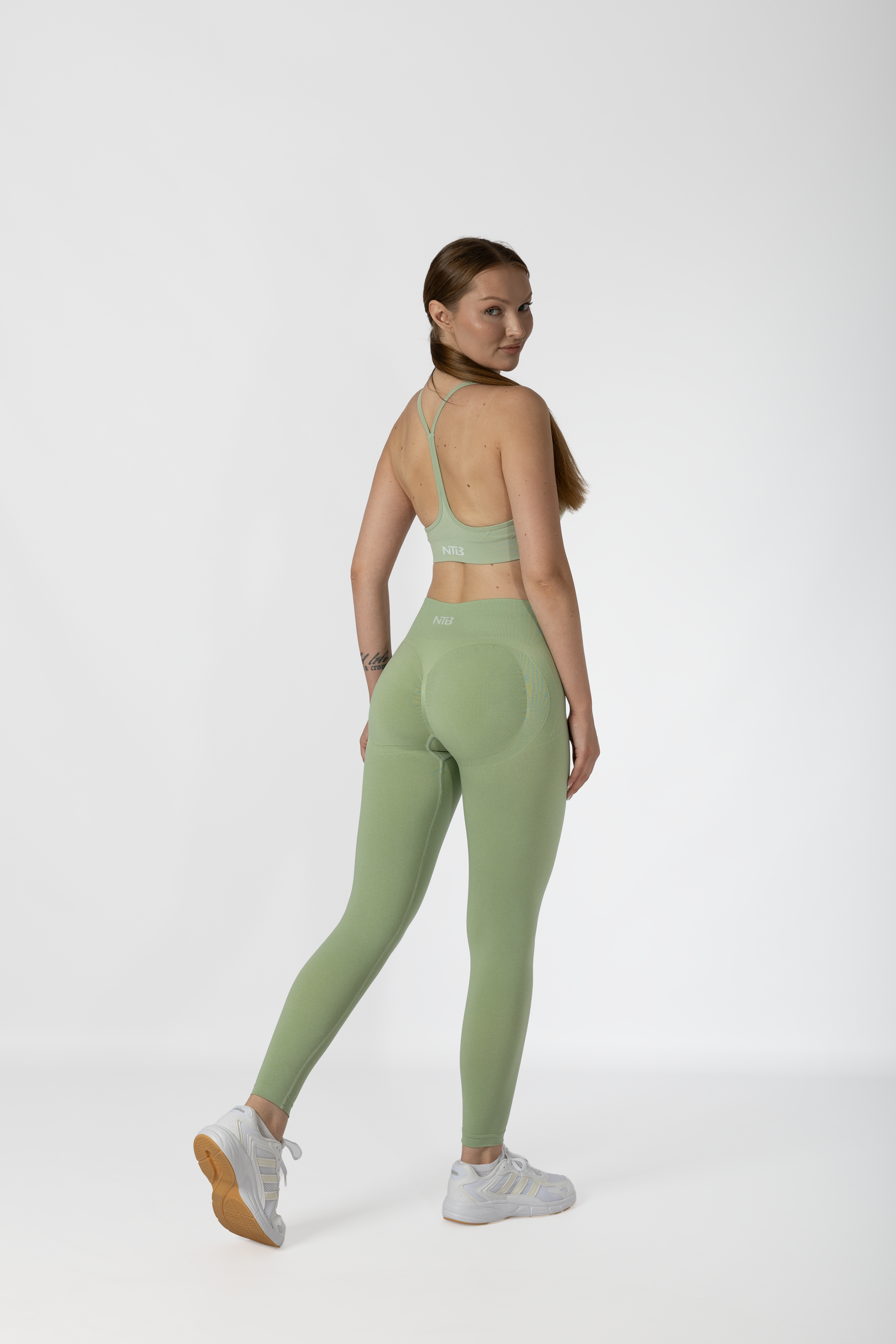 Düşük Bel Tayt Büzgülü Kalça Toparlayıcı Light Green